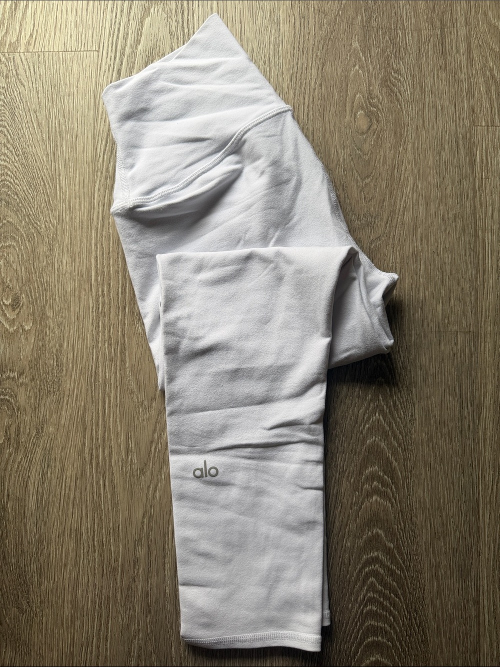 ALO Yoga Snow White High-Rise Leggings
